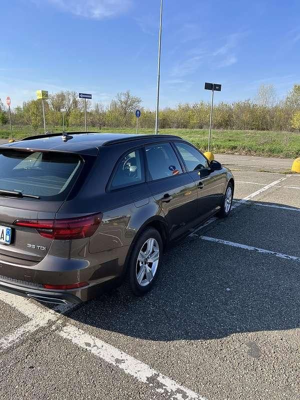 Usata Audi A4 Business 150 CV (110 kW) 2018 Station wagon