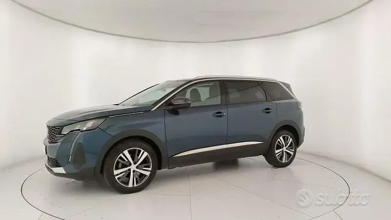 Usata Peugeot 5008 Allure 131 CV (96 kW) 2021 Blu SUV