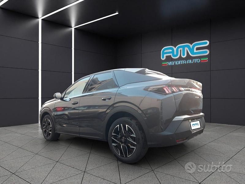Nuova Peugeot 3008 Allure 136 CV (100 kW) 2025 Grigio SUV