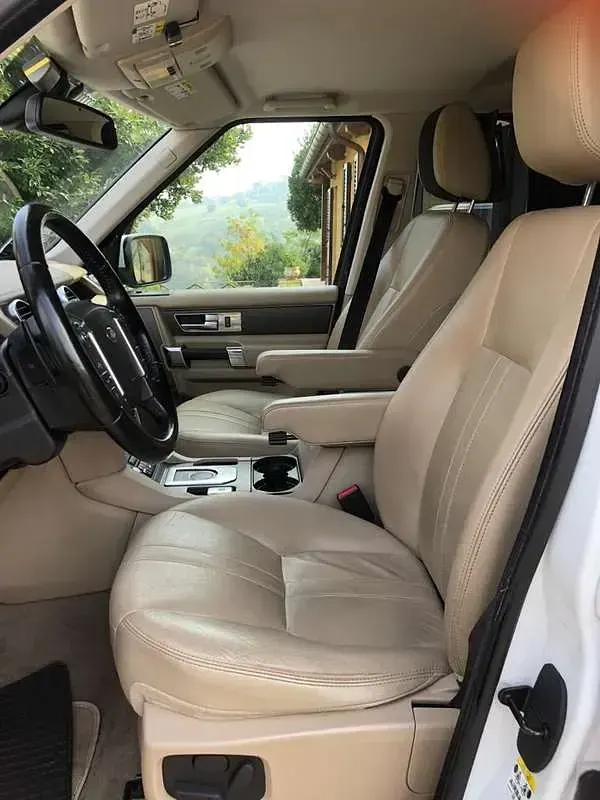 Usata Land Rover Discovery 211 CV (155 kW) 2012 Bianco SUV
