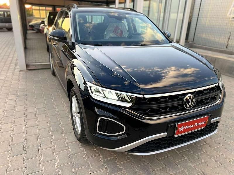 Usata VW T-Roc Life 150 CV (110 kW) 2022 Nero SUV