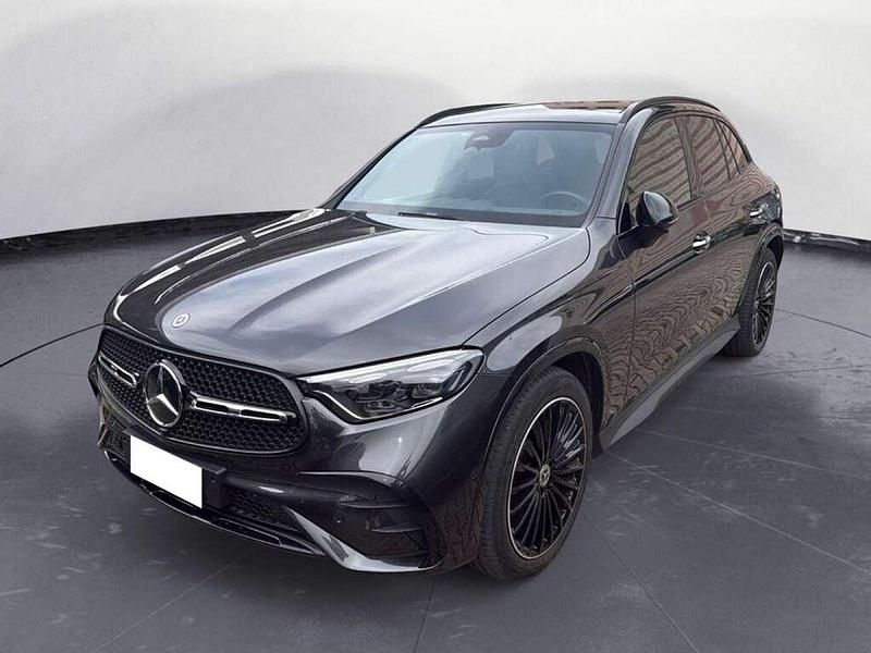 Usata Mercedes GLC300e AMG Line Premium Plus 333 CV (244 kW) 2024 Grigio SUV