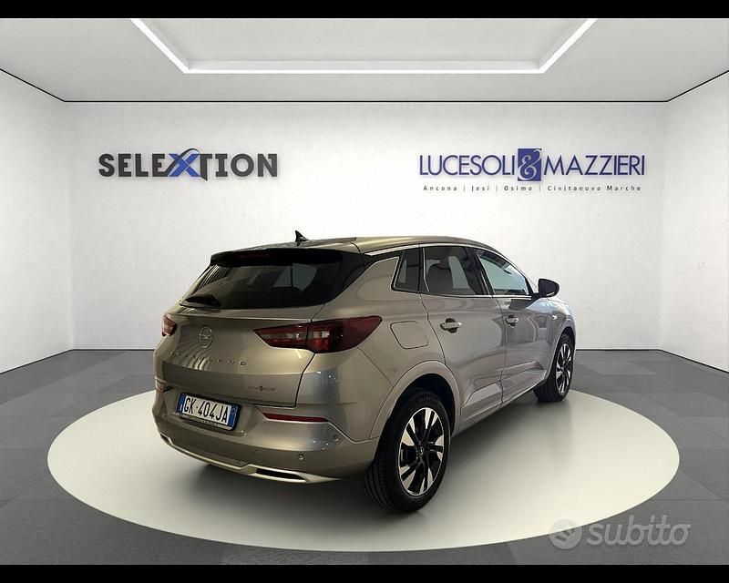 Usata Opel Grandland X Business Elegance 131 CV (96 kW) 2023 Grigio SUV