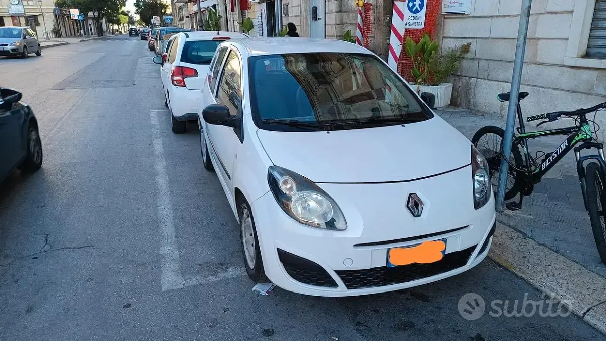Usata Renault Twingo 75 CV (55 kW) 2011 Bianco Utilitaria