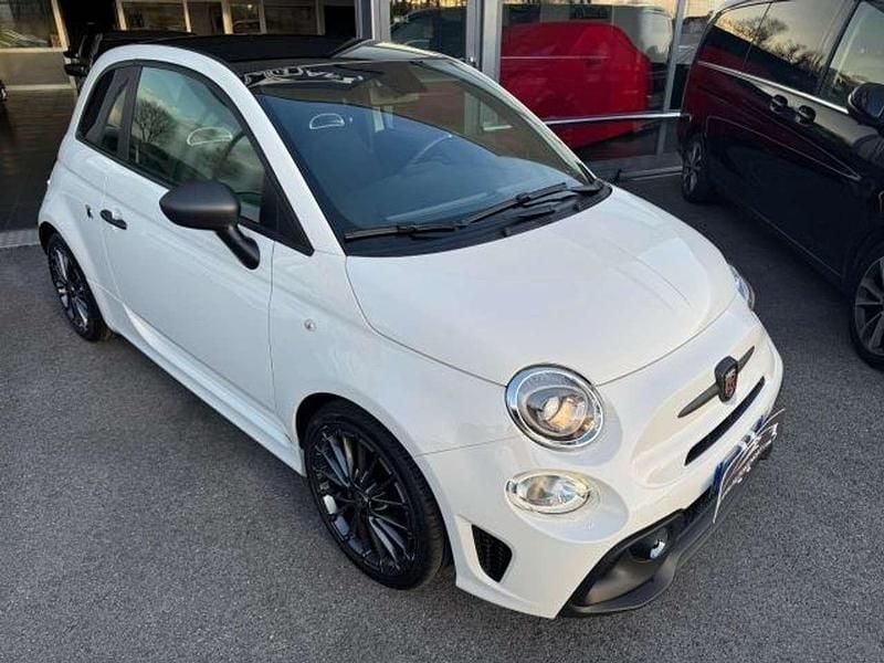 Usata Abarth 595 Turismo 165 CV (121 kW) 2023 Bianco pastello Utilitaria