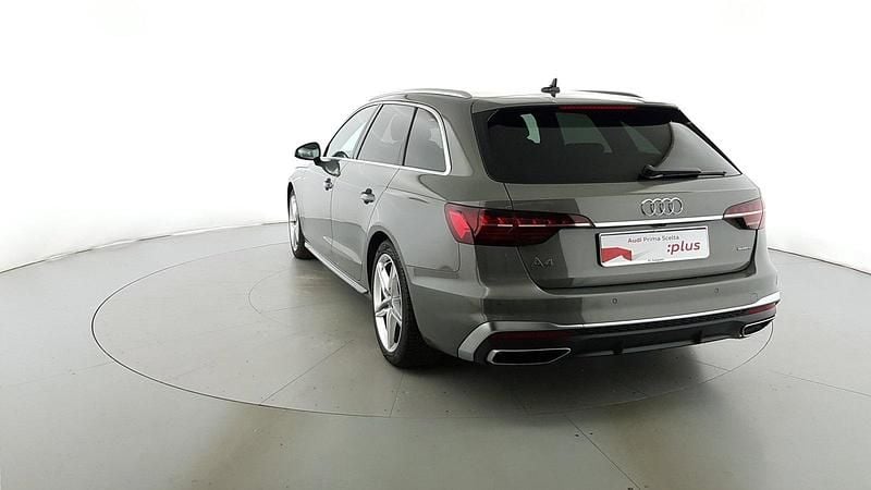 Usata Audi A4 S-Line 204 CV (150 kW) 2024 Grigio chronos metalizzato Station wagon