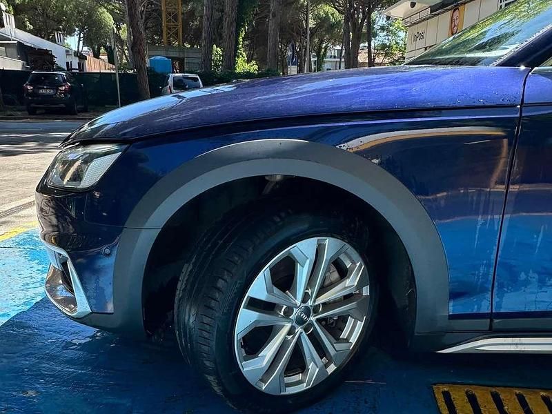 Blu/azzurro Usata 2019 Audi A4 Allroad Business Station wagon | 29.500 € (Buon prezzo) - Immagine 1/4