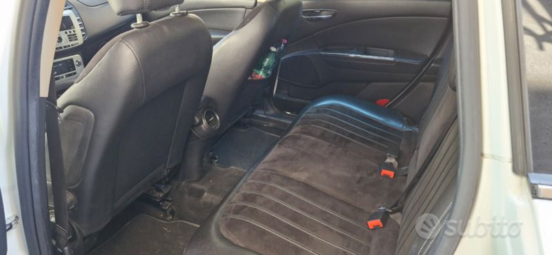 Usata Lancia Delta 120 CV (88 kW) 2013 Bianco Utilitaria