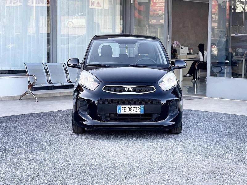 Używany Kia Picanto 67 KM (49 kW) 2016 Czarny Hatchback