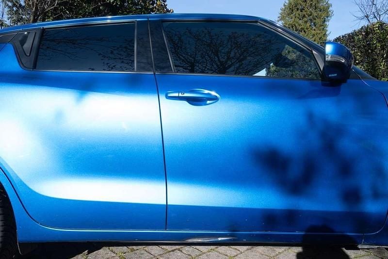 Usata Suzuki Swift 83 CV (61 kW) 2023 Blu/azzurro Utilitaria