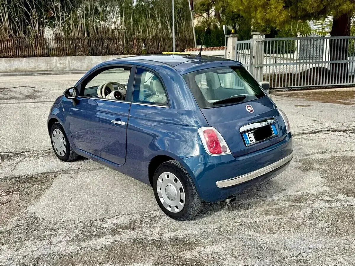 Usata Fiat 500 69 CV (50 kW) 2014 Bluazzurro Berlina