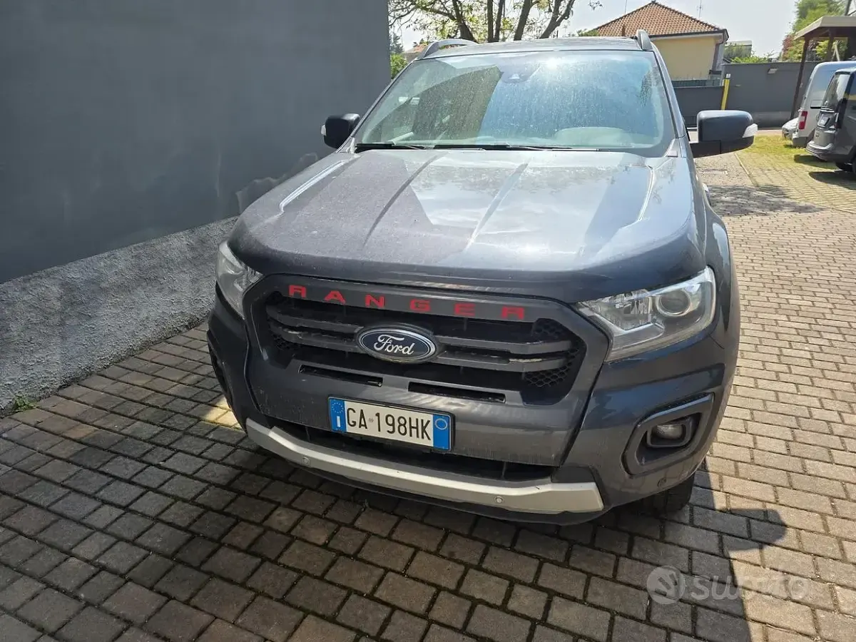Usata Ford Ranger 200 CV (147 kW) 2020 Grigio Pick-up
