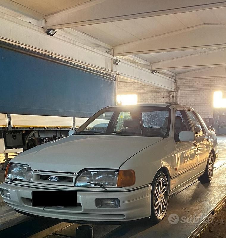 Usata 1988 Ford Sierra | 21.500 € - Immagine 1/4
