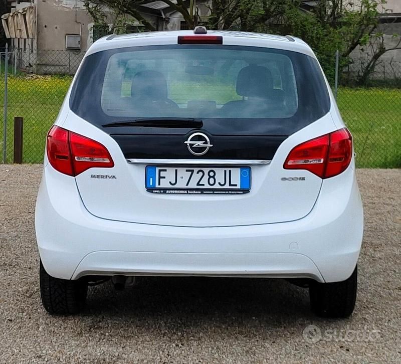 Occasion Opel Meriva 120 PK (88 kW) 2017 Wit MPV