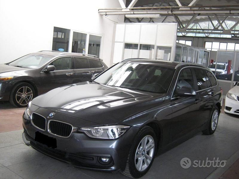 Usata BMW 316 Advantage 116 CV (85 kW) 2018 Grigio Station wagon
