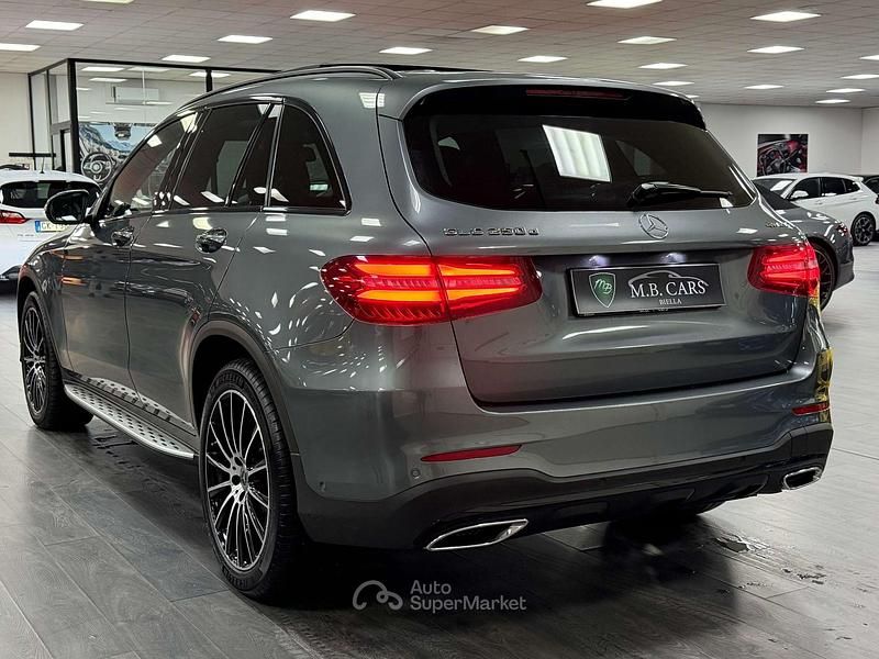 Usata Mercedes GLC43 AMG Premium 204 CV (150 kW) 2019 Gray SUV