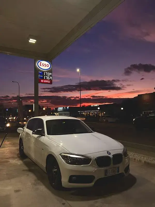 Usata BMW 120 Sport Line 190 CV (139 kW) 2016 Utilitaria