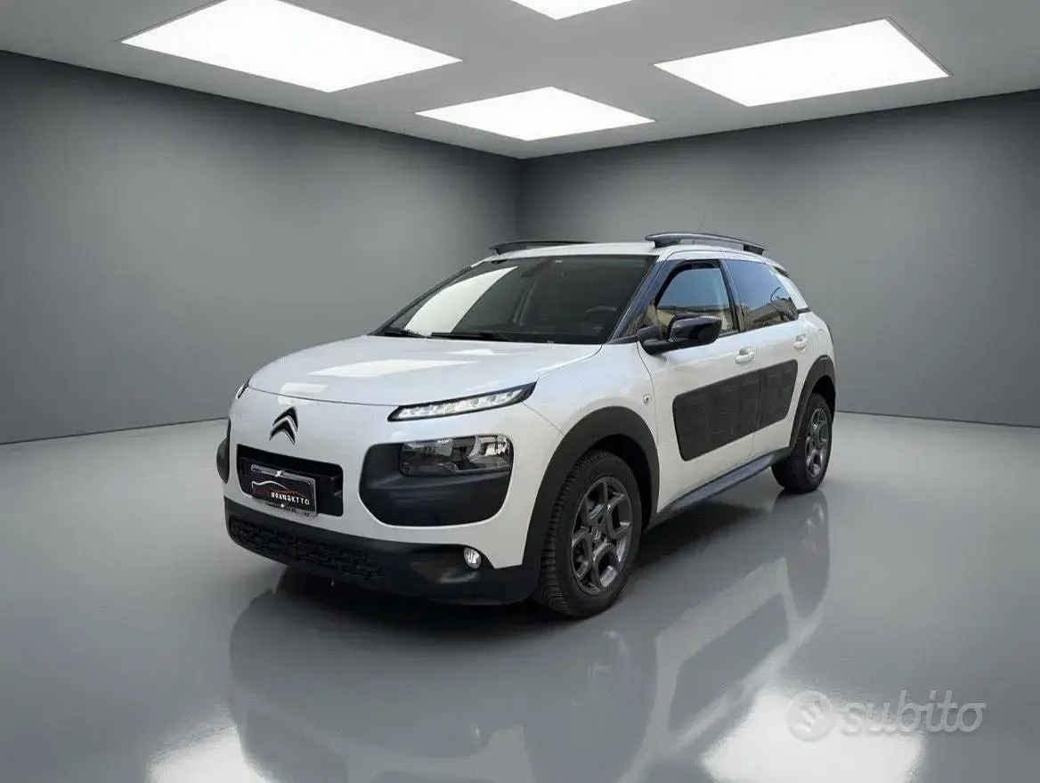 Usata Citroën C4 Cactus 92 CV (67 kW) 2015 Beige Utilitaria