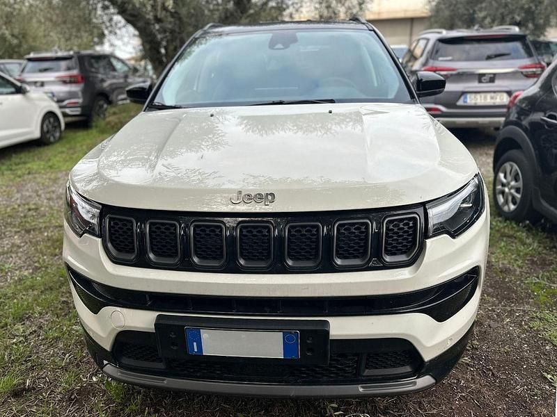 Usata Jeep Compass Summit 130 CV (95 kW) 2025 Bianco SUV