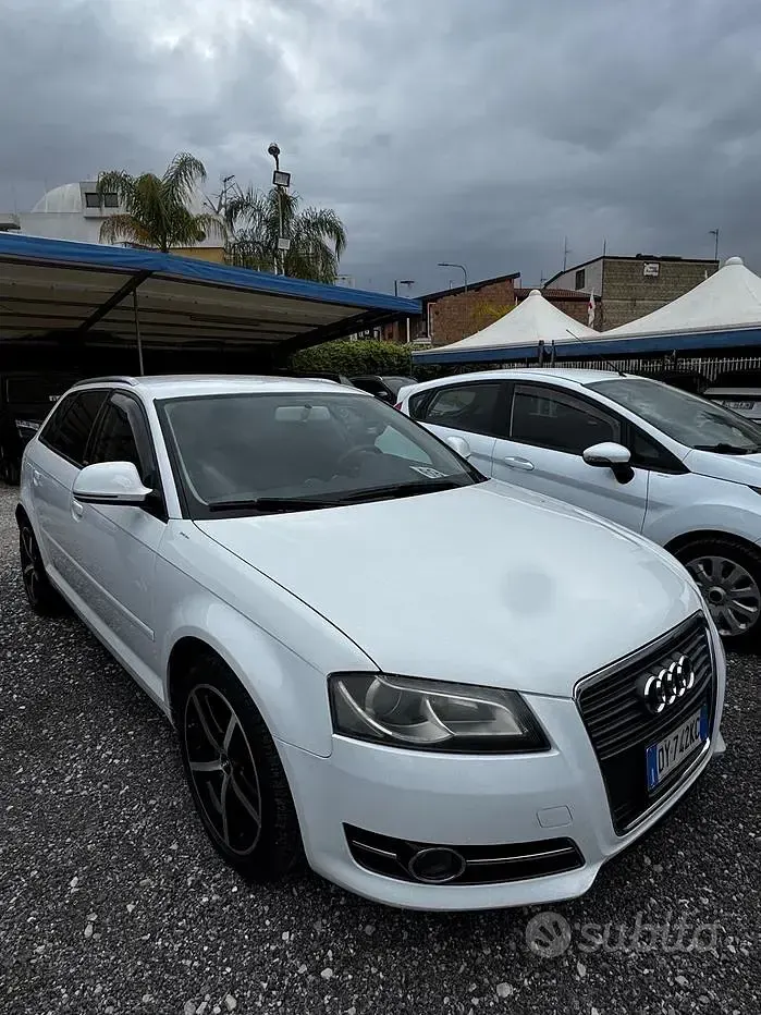 Gebraucht Audi A3 S-Line 90 PS (66 kW) 2010 Weiß Kleinwagen