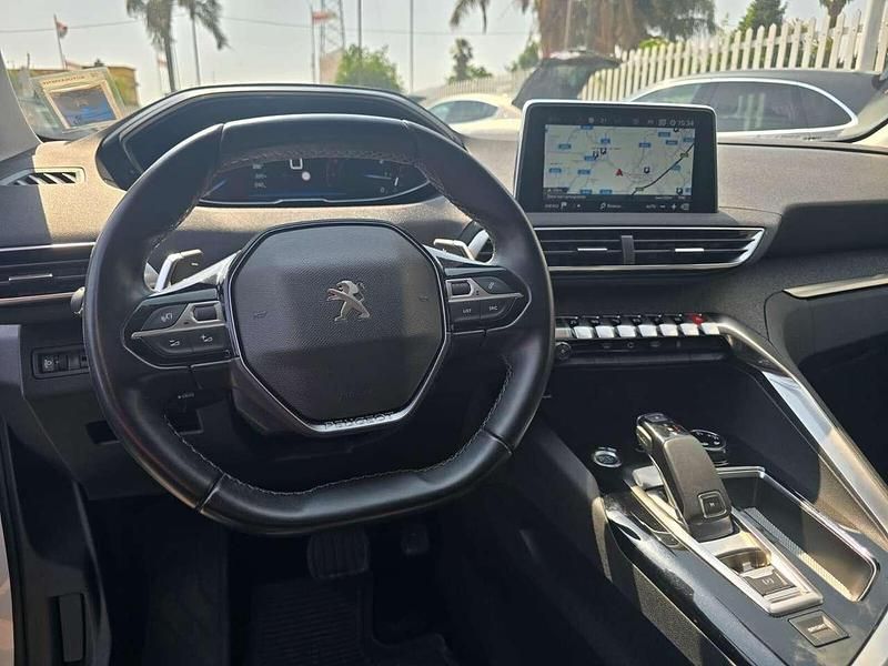 Usata Peugeot 3008 Allure 181 CV (133 kW) 2019 Bianco SUV