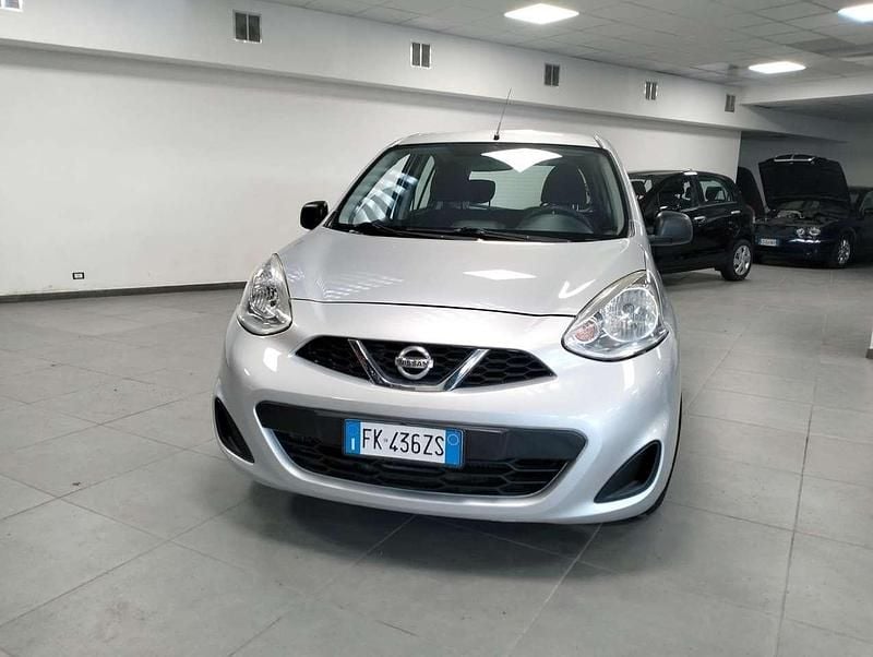 Usata Nissan Micra Comfort 80 CV (58 kW) 2017 Argento Utilitaria