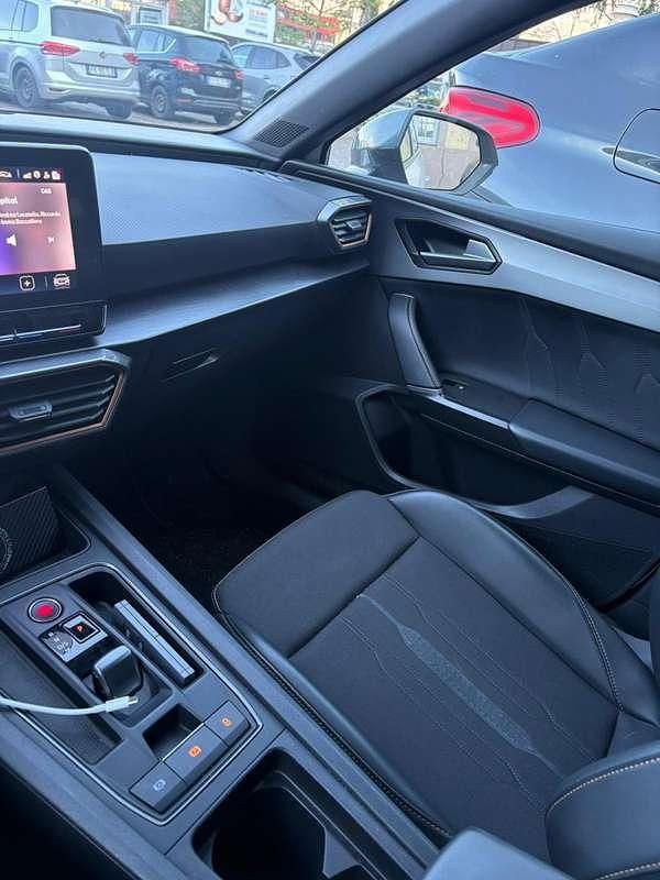 Usata Cupra Leon 150 CV (110 kW) 2022 Bianco Station wagon