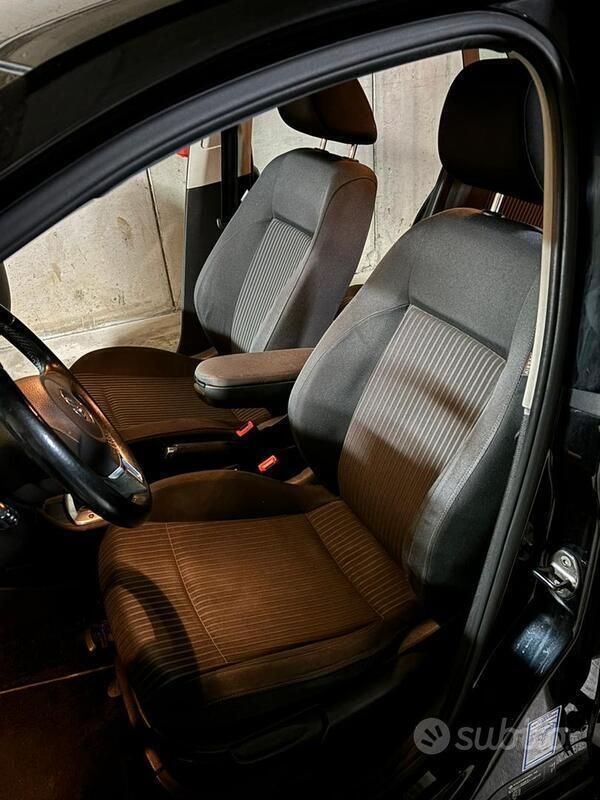 Usata VW Polo 85 CV (62 kW) 2010 Nero Utilitaria
