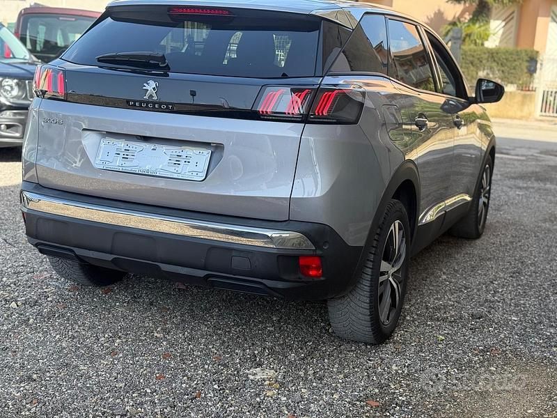 Usata Peugeot 3008 Allure 131 CV (96 kW) 2021 Grigio SUV