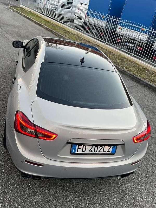 Usata Maserati Ghibli 330 CV (242 kW) 2016 Grigio Coupé