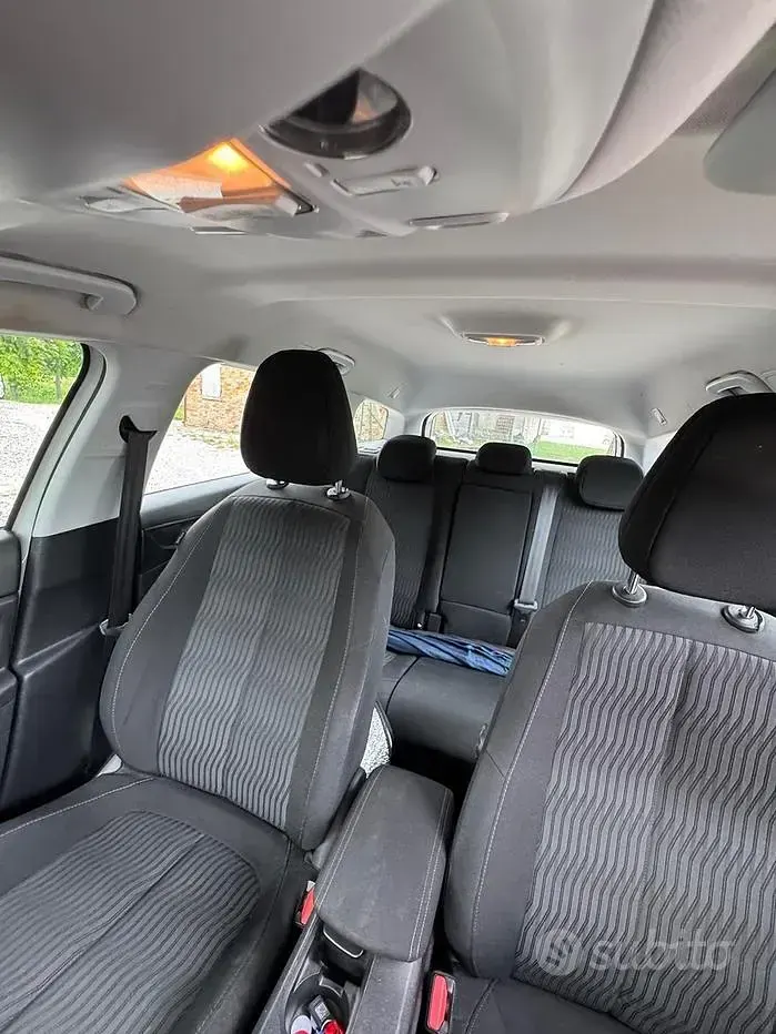 Usata Peugeot 308 SW Business-Line 116 CV (85 kW) 2016 Bianco Station wagon