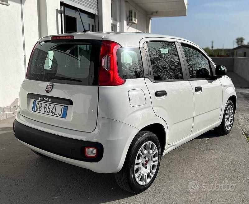 Usata Fiat Panda Easy 69 CV (50 kW) 2020 Bianco Utilitaria