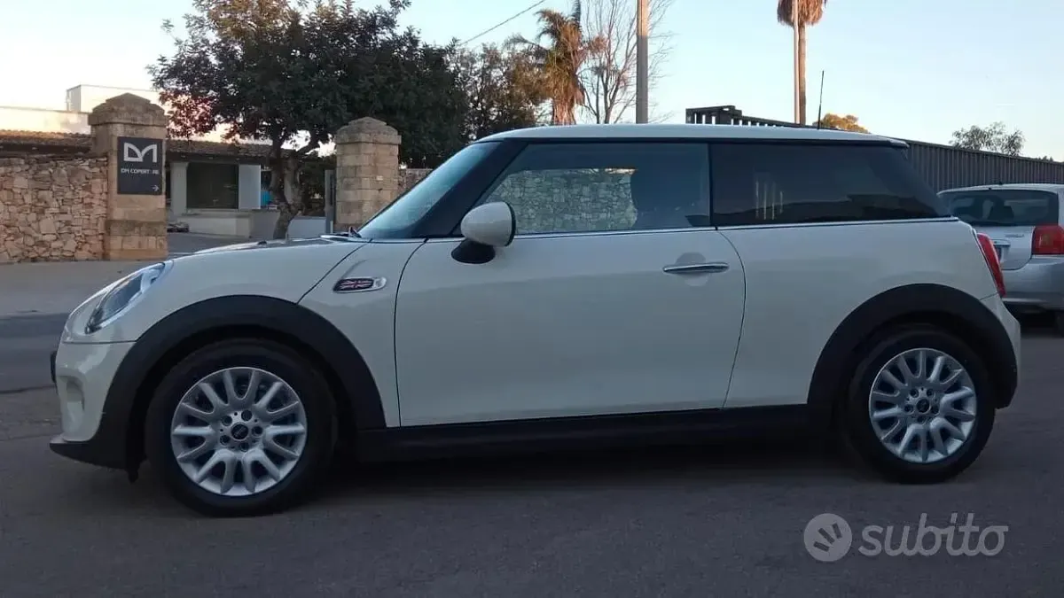 Usata Mini One D 95 CV (69 kW) 2016 Bianco Utilitaria