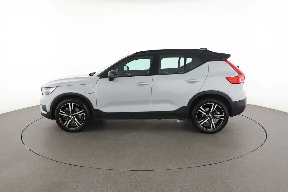 Usata Volvo XC40 R-Design 261 CV (191 kW) 2021 Argento SUV