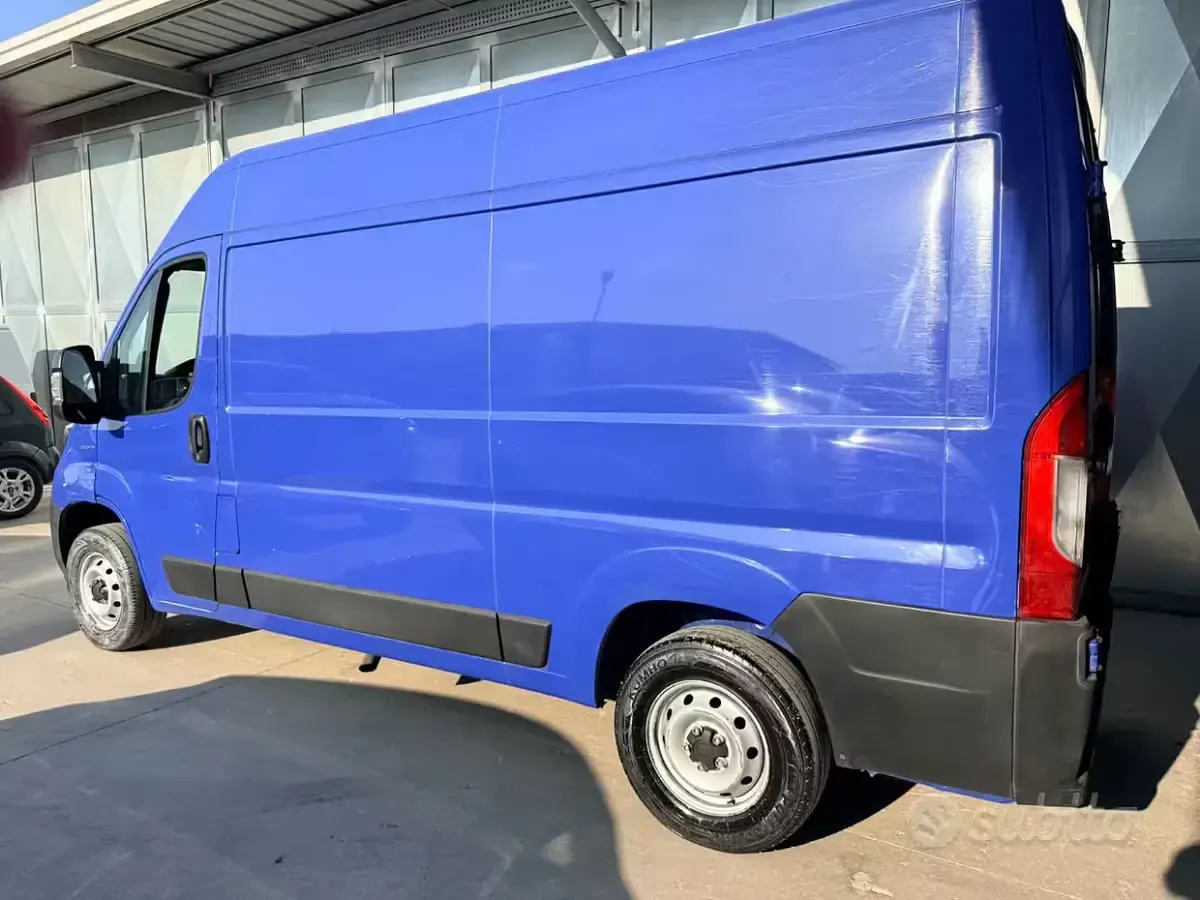 Usata Fiat Ducato 120 CV (88 kW) 2021 Blu Furgone