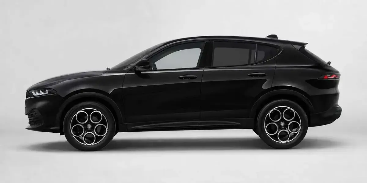 Nuova Alfa Romeo Tonale Ti 160 CV (117 kW) 2026 Nero SUV