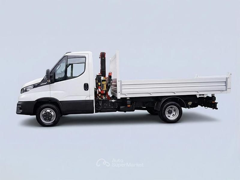 Nuova Iveco Daily 177 CV (130 kW) 2025 Bianco Furgone