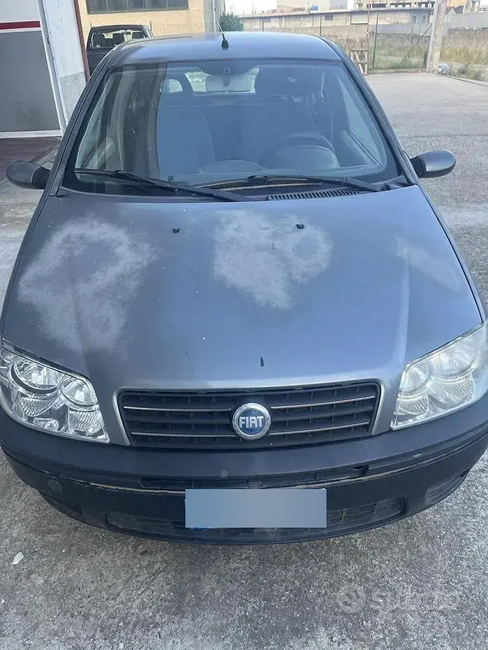 Usata Fiat Punto 60 CV (44 kW) 2004 Utilitaria