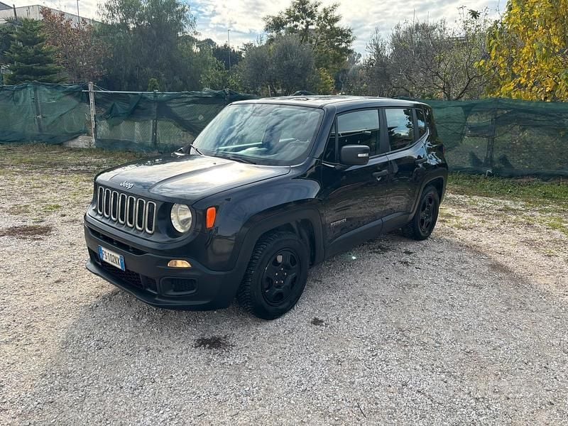 Usata Jeep Renegade Longitude 120 CV (88 kW) 2018 Nero SUV