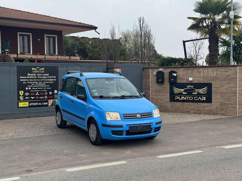 Usata Fiat Panda Dynamic 60 CV (44 kW) 2004 Blu/azzurro Utilitaria