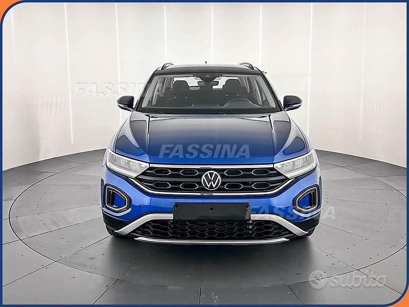 Usata VW T-Roc Life 110 CV (80 kW) 2023 Blunero SUV