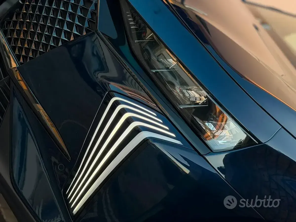 Usata DS Automobiles DS7 Crossback Performance 131 CV (96 kW) 2023 Nero SUV