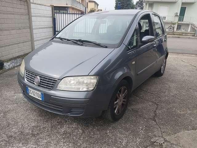 Usata Fiat Idea Dynamic 95 CV (69 kW) 2007 Other Monovolume
