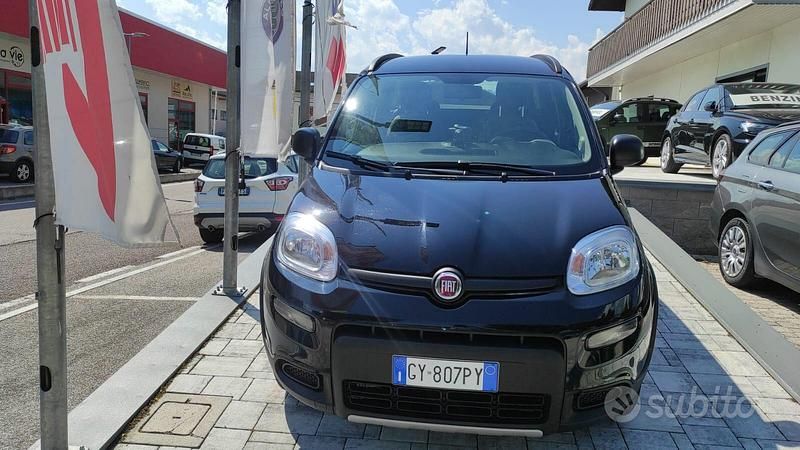 Usata Fiat Panda 4x4 85 CV (62 kW) 2023 Nero Utilitaria