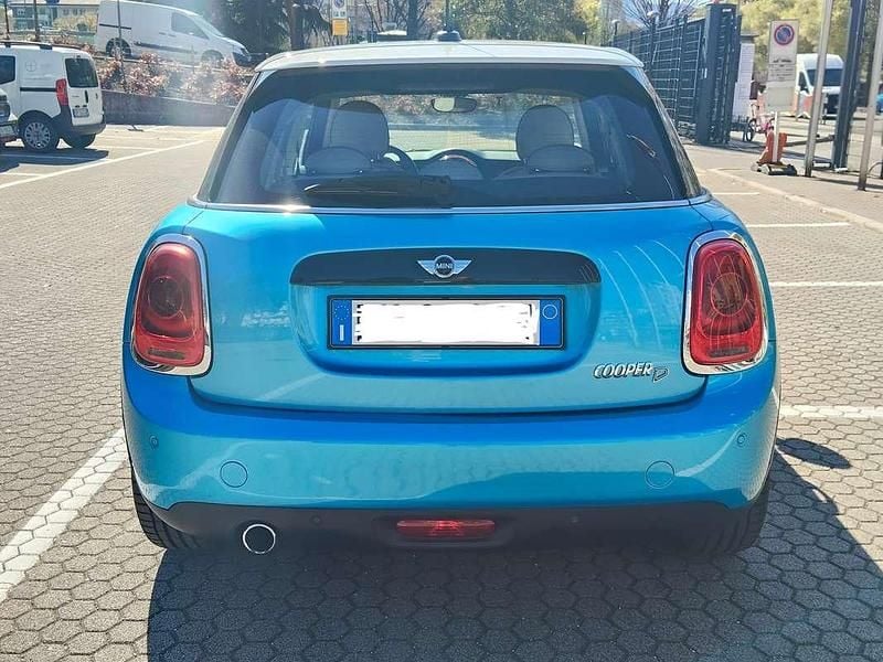 Usata Mini Cooper D Hype 116 CV (85 kW) 2017 Blu/azzurro Utilitaria