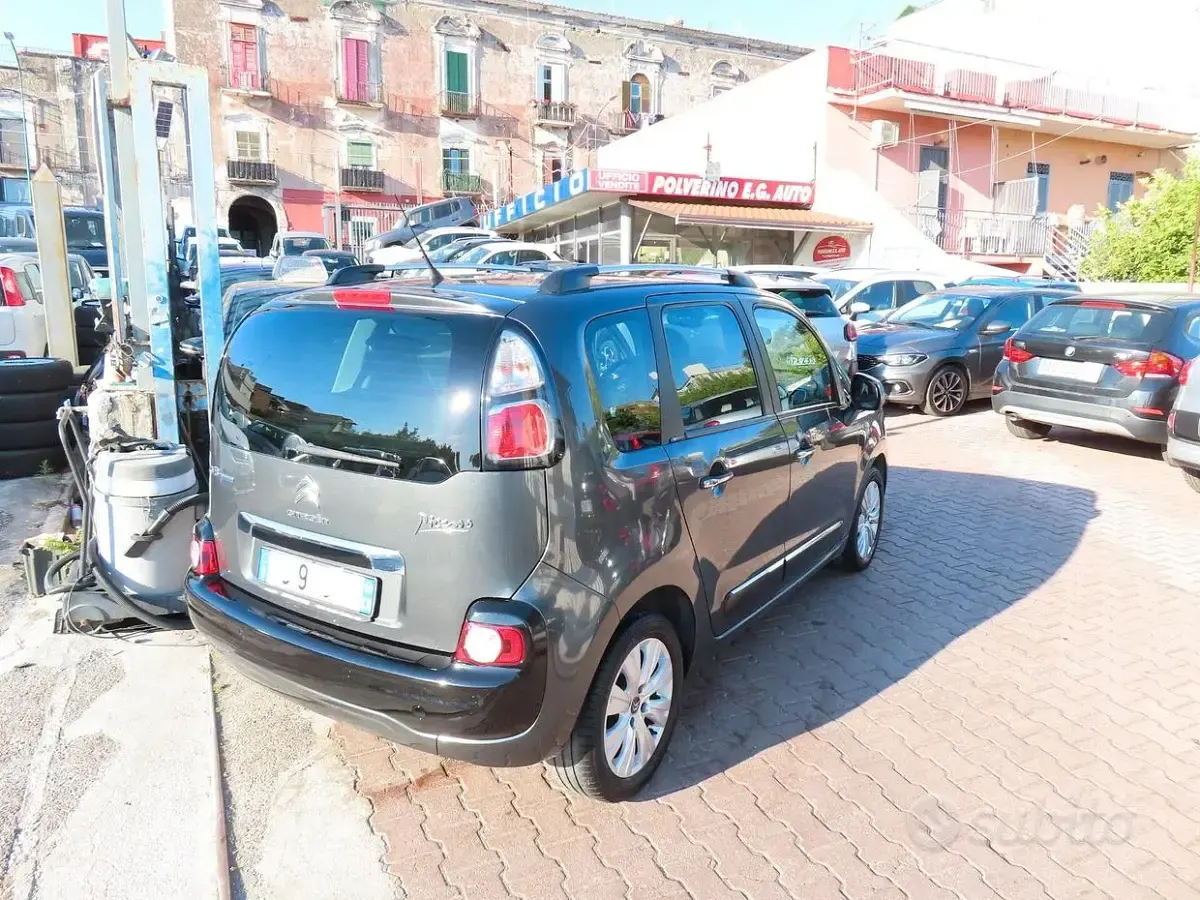 Usata Citroën C3 Picasso Exclusive 99 CV (72 kW) 2016 Grigio Monovolume