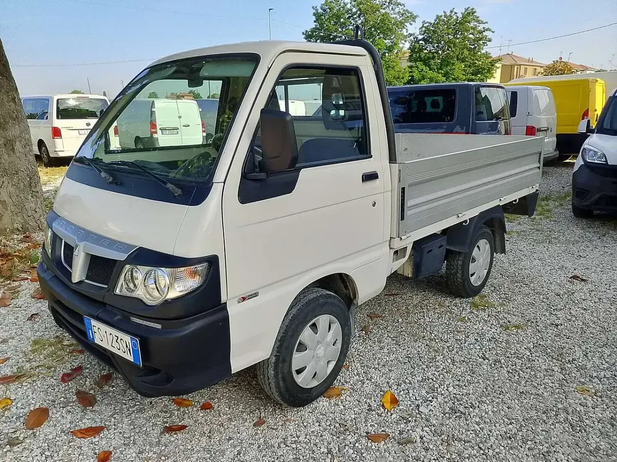 Usata Piaggio Porter 83 CV (61 kW) 2018 Bianco Furgone