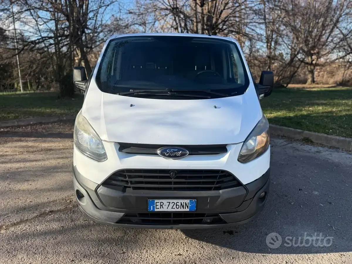 Usata Ford Transit Custom 101 CV (74 kW) 2013 Bianco Berlina