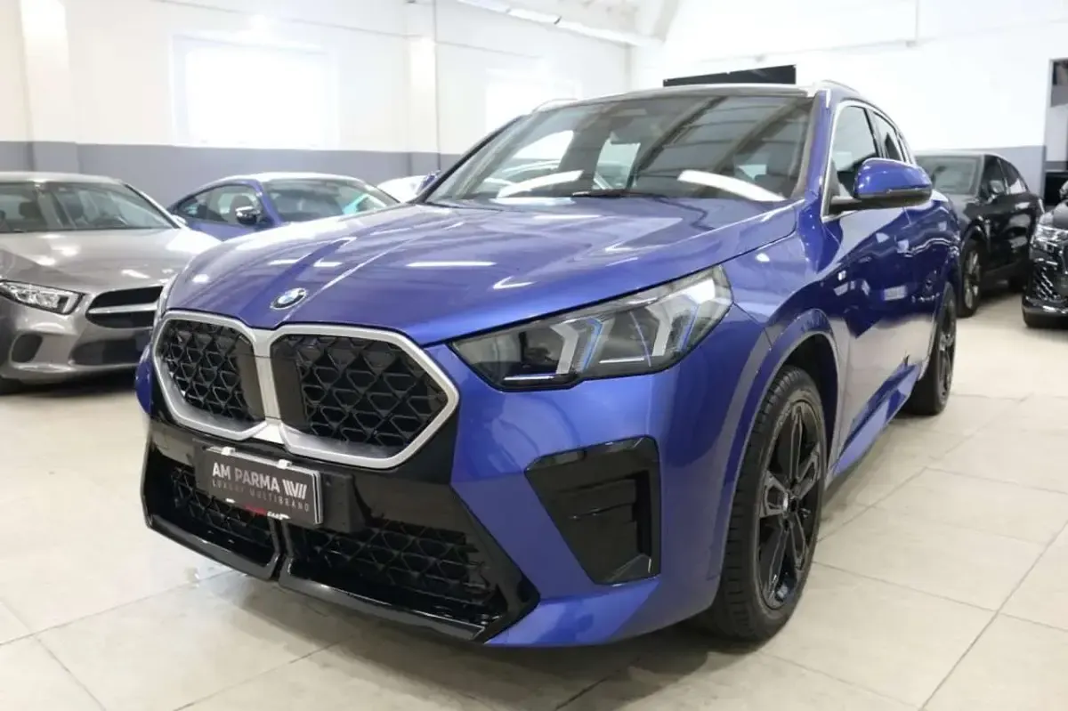 Käytetty BMW X2 M Sport 150 HP (110 kW) 2024 Sininen Katumaasturi