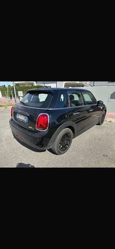Usata Mini One D 95 CV (69 kW) 2017 Nero Utilitaria
